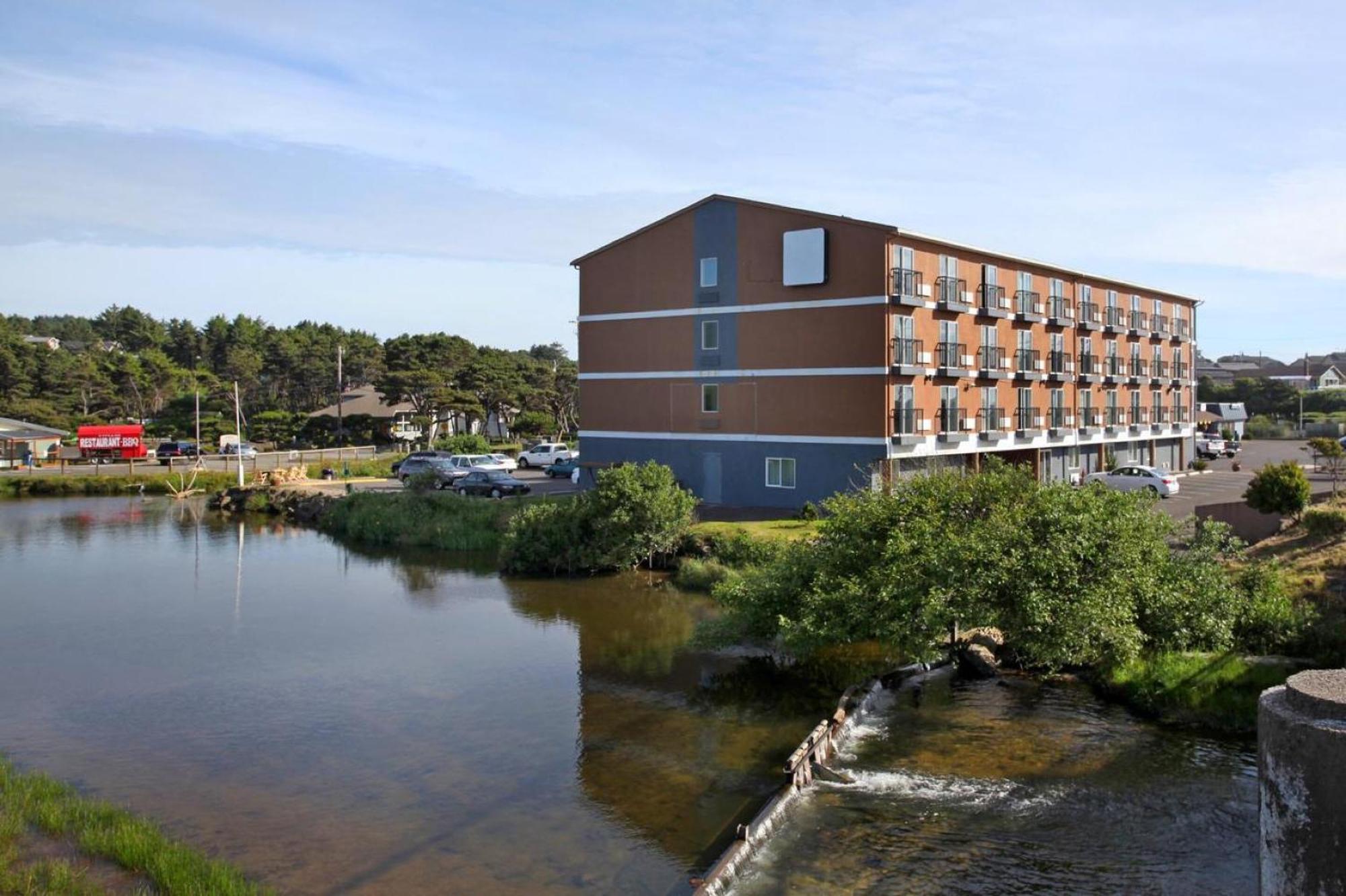 Inn At Lincoln City By Oyo Exteriör bild